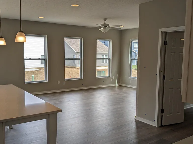 7346 Celebration Dr — Photo 10