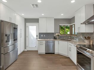 8462 E San Bernardo Dr, Scottsdale, AZ 85258