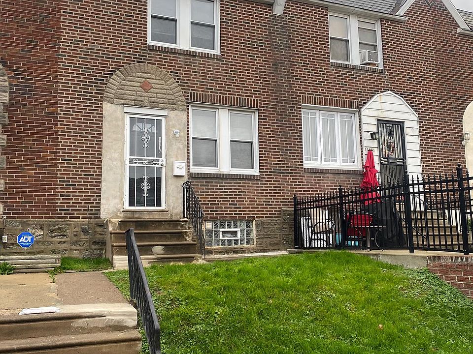 1st image of 1116 E Cheltenham Ave