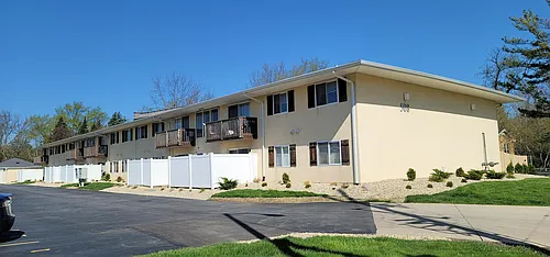 508 N Cass Ave Photo 1
