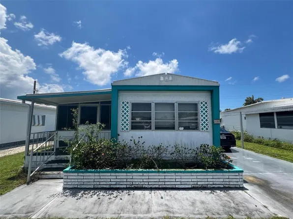 108 50th Avenue Dr W, Bradenton, FL 34207