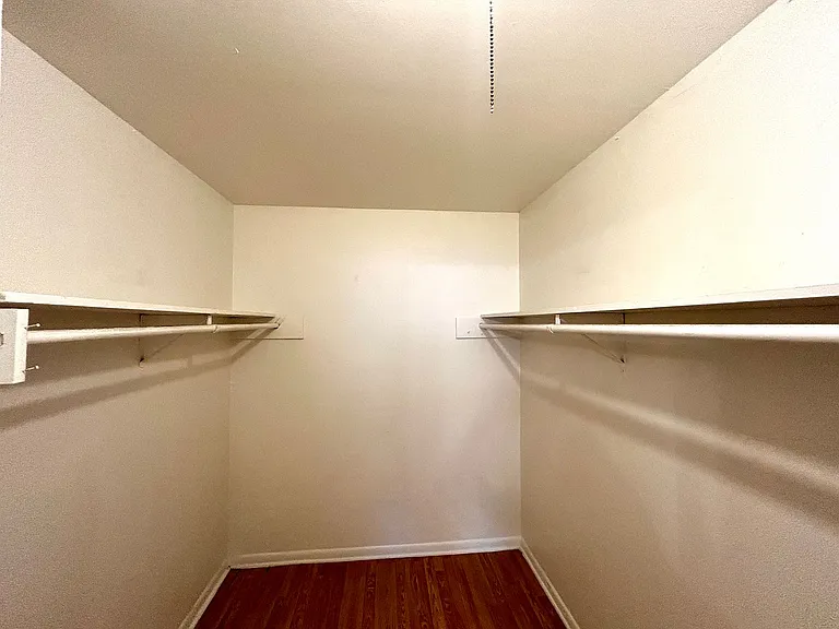 3304 Tom Green St #B — Photo 15