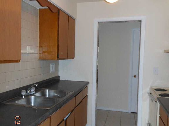4th image of 420 S Kenilworth Ave APT 4