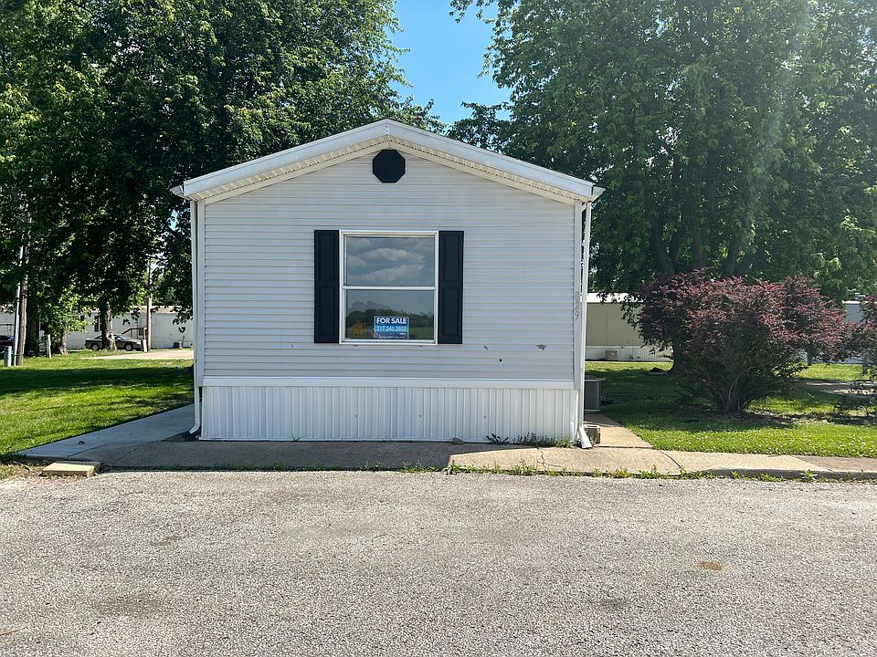 2nd image of 829 Nottinghame Ln