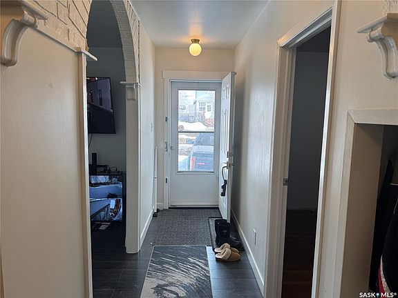 3rd image of 71 22nd STREET E