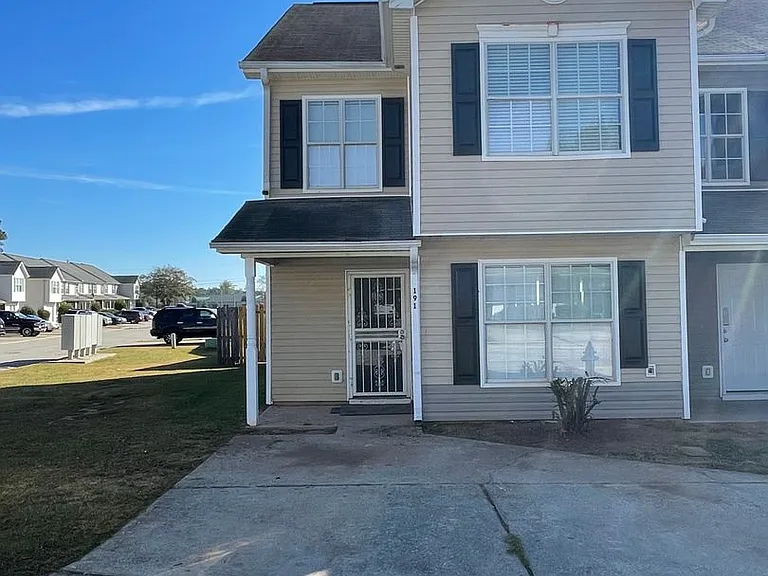 191 Blake Ave — Photo 1