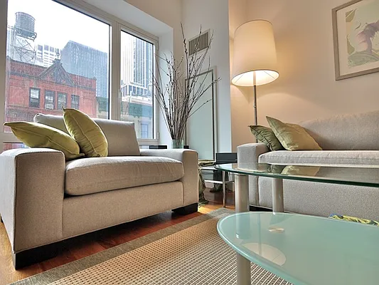 Rented by New York Residence | media 34