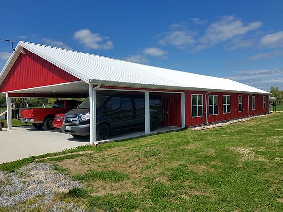 3 car parking/backside