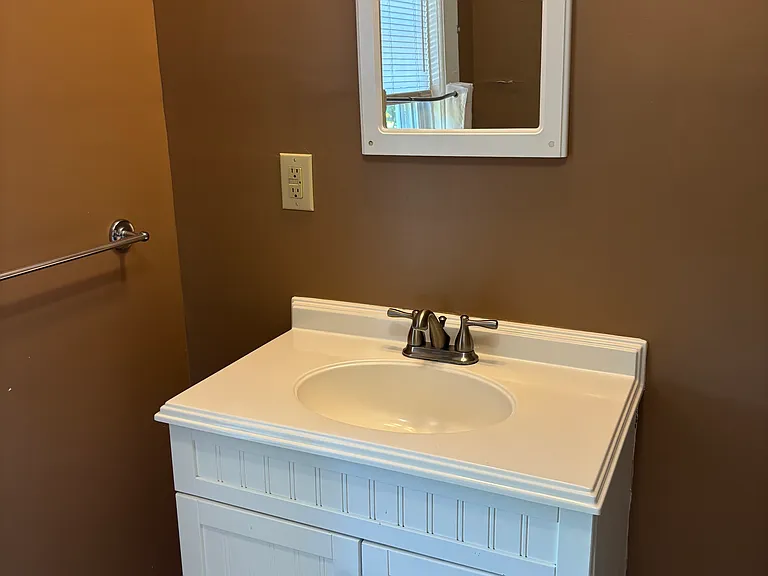452 Ray Ave NW #2 — Photo 16