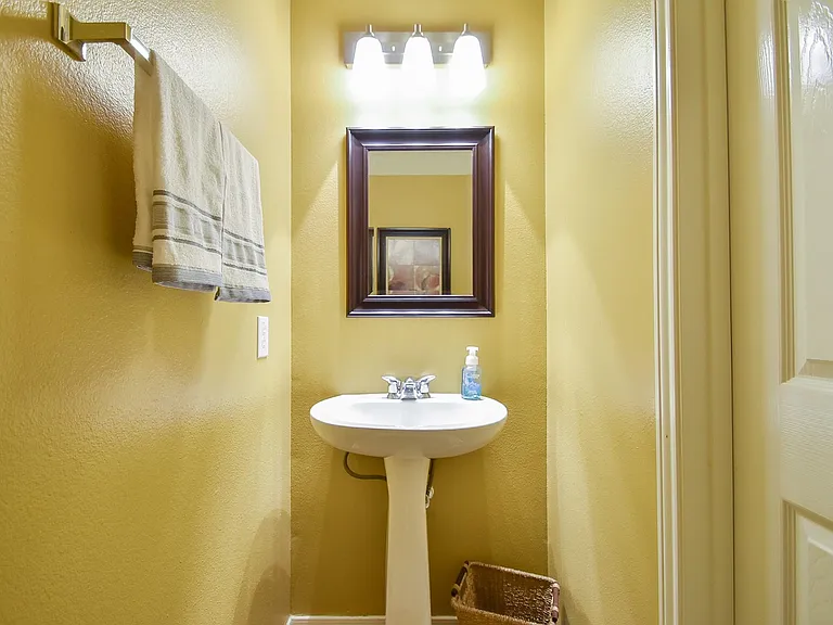 1211 Deerbrook Dr — Photo 26