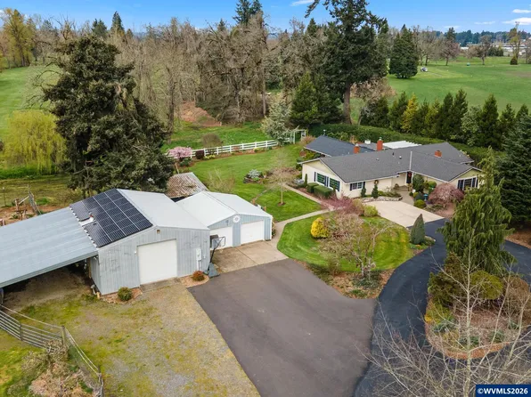 12063 Golf Ln SE, Sublimity, OR 97385