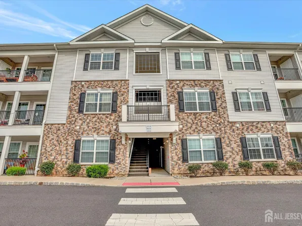 1111 Vanderbergh Blvd, Monroe Township, NJ 08831