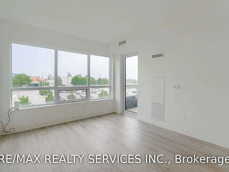 1050 Main St E #219 — Photo 16
