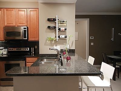 Breakfast bar