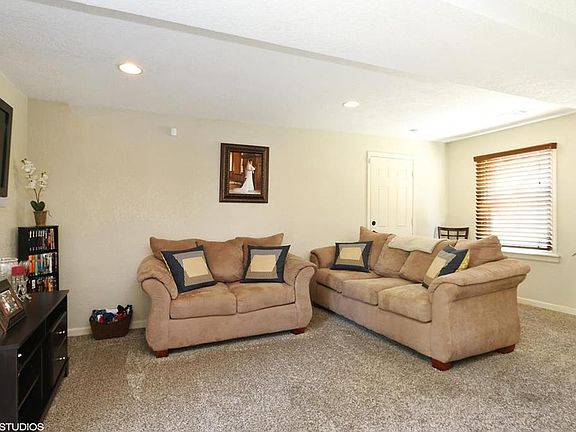 4th image of 8602 W 55th St