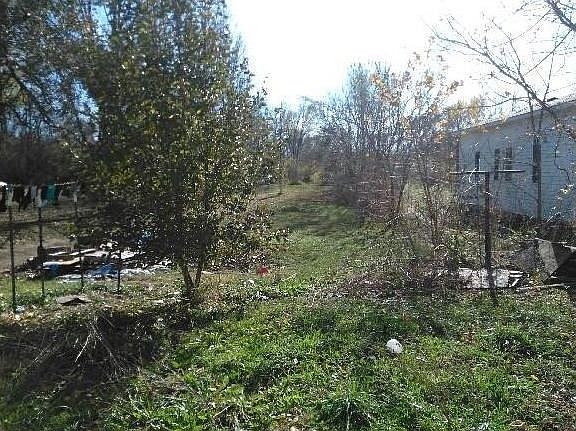2nd image of 2025 Alabama St