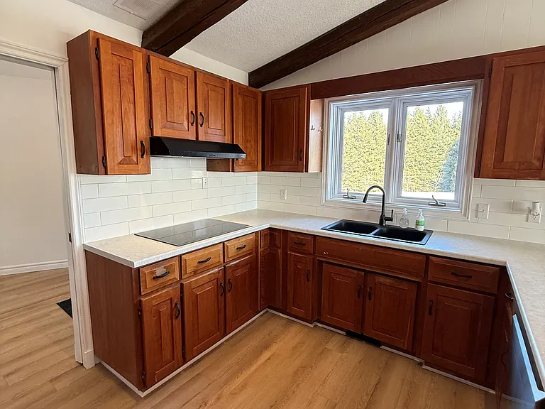 5403 Jones Baseline — Photo 8
