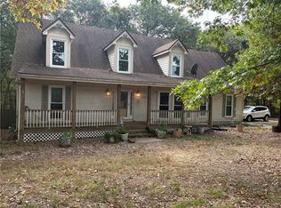 13021 Polfer Rd, Kansas City, KS 66109