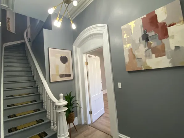 234 Lark St #2, Albany, NY 12210