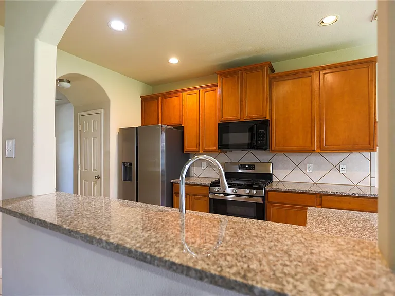 5102 Heatherdawn Ct — Photo 12