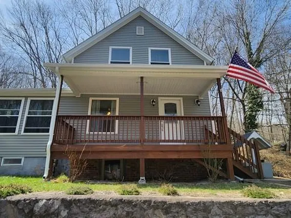 15 Hoover Avenue, Norwich, CT 06360