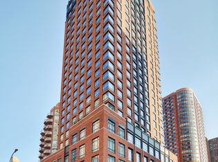 200 E 95th St #18A, New York, NY 10128