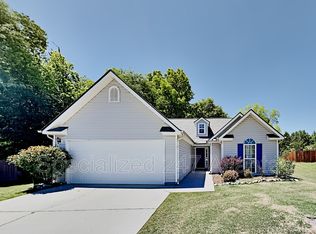 4064 Olde Glen Cv, Fairburn, GA 30213