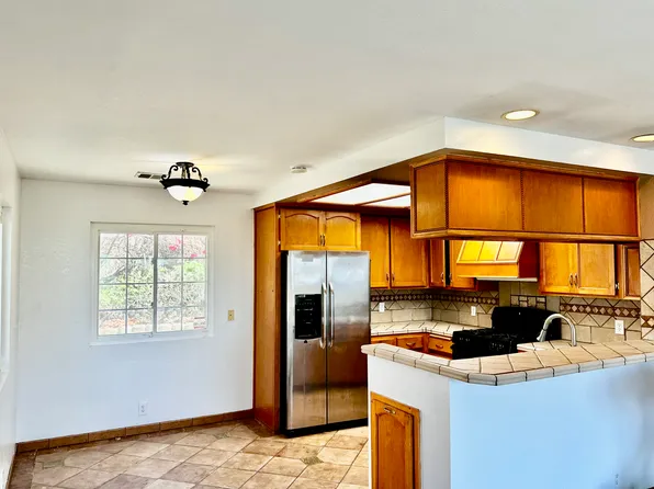 9423 Eucalyptus St, Spring Valley, CA