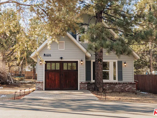 630 Victoria Ln, Sugarloaf, CA 92386