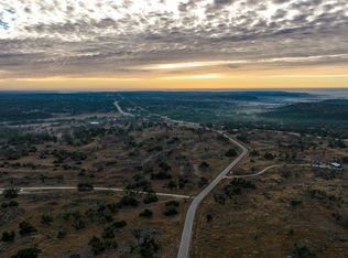 875 Old Harper Rd, Fredericksburg, TX 78624