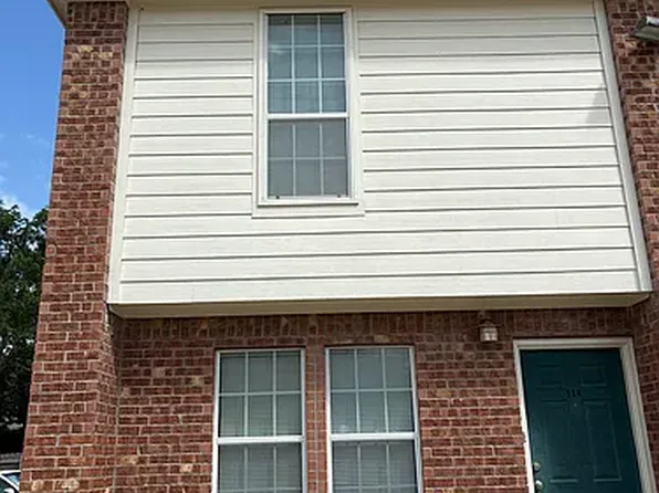4504 College Main St, Bryan, TX 77801