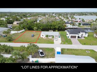 18962 Ayrshire Cir, Port Charlotte, FL 33948