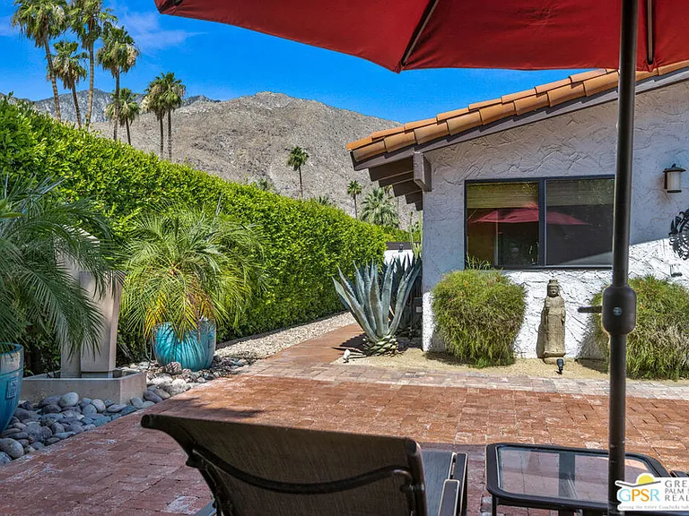 1347 Primavera Dr — Photo 50