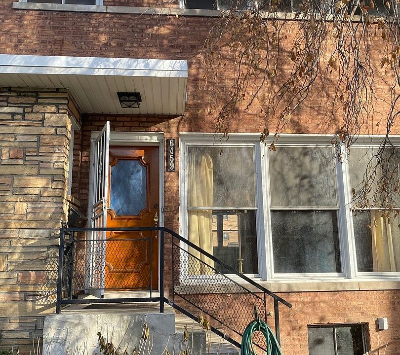 1st image of 6459 N Winchester Ave