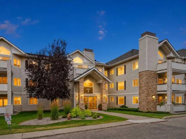 7451 N Springbank Blvd SW #2114, Calgary, AB T3H 4K5