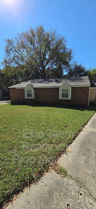 2 bed, 2.0 bath, 1050 sqft, $1,650 — Photo 1