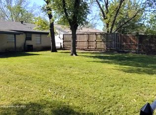 3701 Emerald Dr, Mesquite, TX 75150
