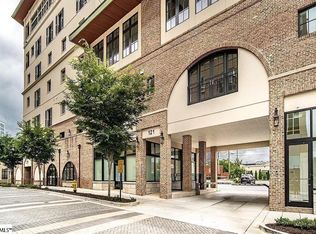121 Rhett St #402, Greenville, SC 29601