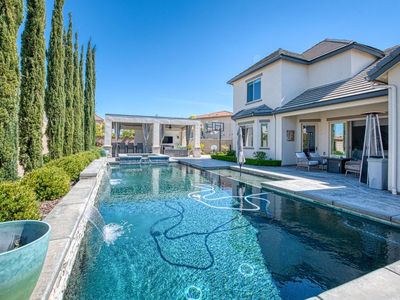 11870 N Ridgeway Dr, Fresno, CA, 93730
