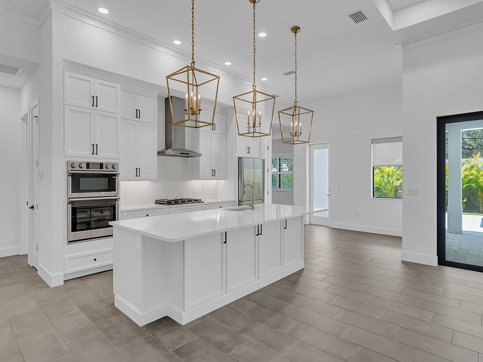 315 Holly Rd, Vero Beach, FL 32963 Zillow
