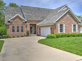 4442 Mount Vernon Pl, Decatur, IL 62521