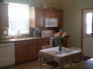 61 E Maple Ave, New Concord, OH 43762