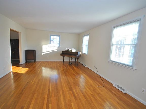 3rd image of 194 Oak Trl Lot 13