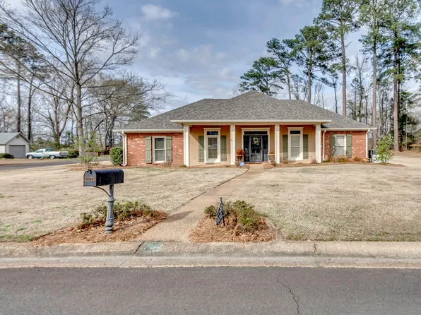 602 Cliffview Dr, Brandon, MS 39047