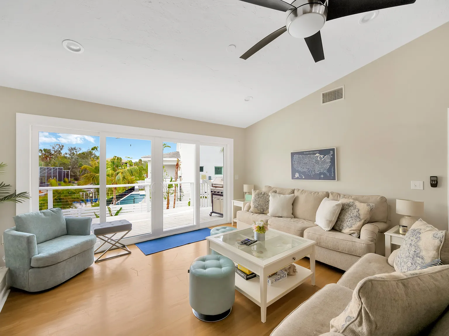 5 bed, 2600 sqft, $12,000 — Photo 3