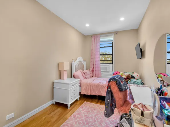 7259 Shore Road image 6 of 10