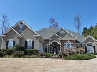 210 Tillinghast Trce, Newnan, GA 30265