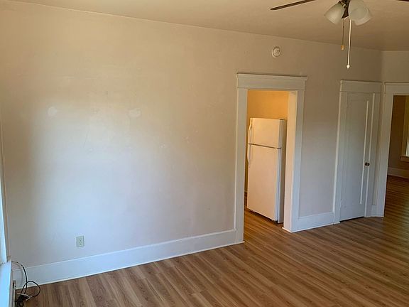 4th image of 636 F St Unit B