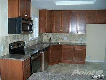 3rd image of 49 Graeler Dr