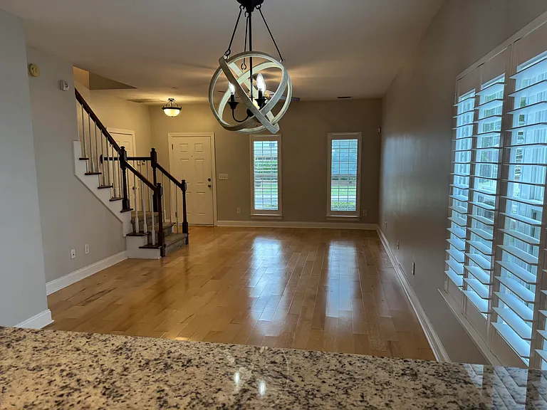 116 Venezia Ct — Photo 7